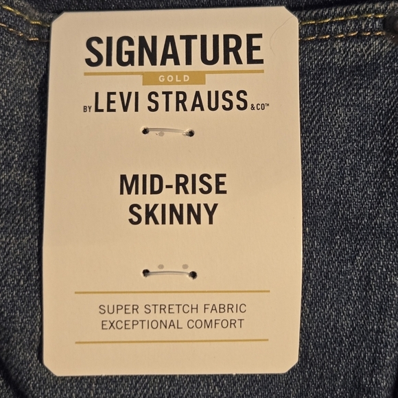 LEVI'S Signature Gold Women's Mid Rise Skinny Denim Jeans Size 10M Mid Wash NWT - Picture 8 of 13